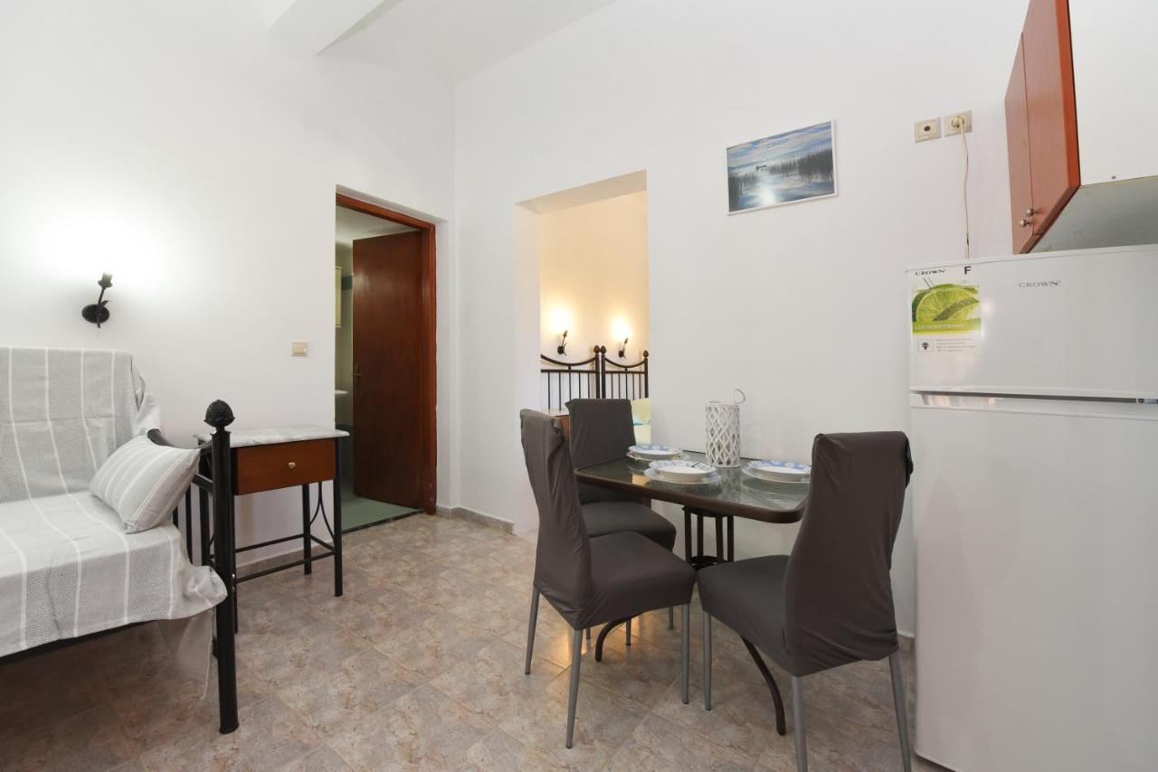 Klotho Appartement Posidhonía Buitenkant foto