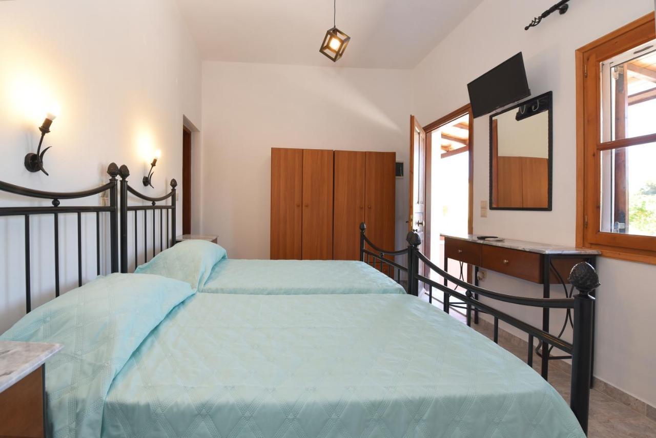 Klotho Appartement Posidhonía Buitenkant foto